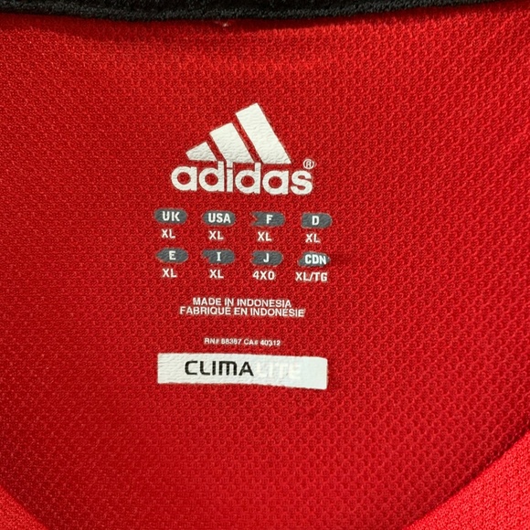 Adidas ClimaLite Workout Shirt - Picture 2 of 2